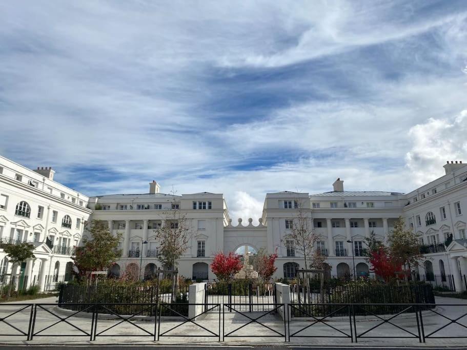 Suite Cartier Near Disneyland Paris Serris Eksteriør bilde